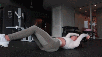 TRAIN ABS AT HOME My Favorite Killer Toning Ab Workout - plate pass.gif