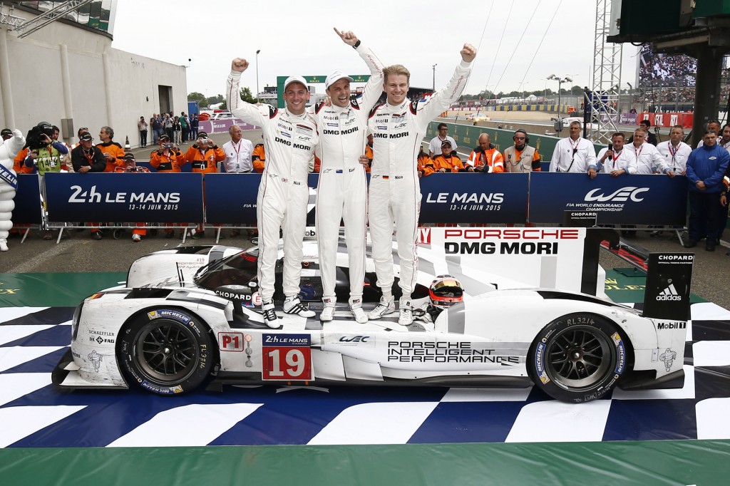 from-left-to-right-nick-tandy-earl-bamber-nico-huelkenberg-after-2015-24-hours-of-le-mans-win_100514428_l.jpg